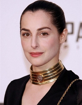 Amira Casar